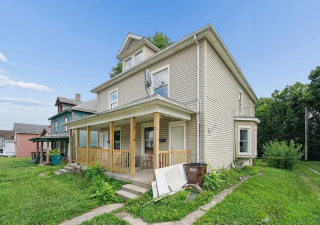 Photo 3 of Sale Pending at 117  E 119 Cecil St, Springfield, OH 45504 | MLS# 226022291 | Listing updated on 2026-08-03