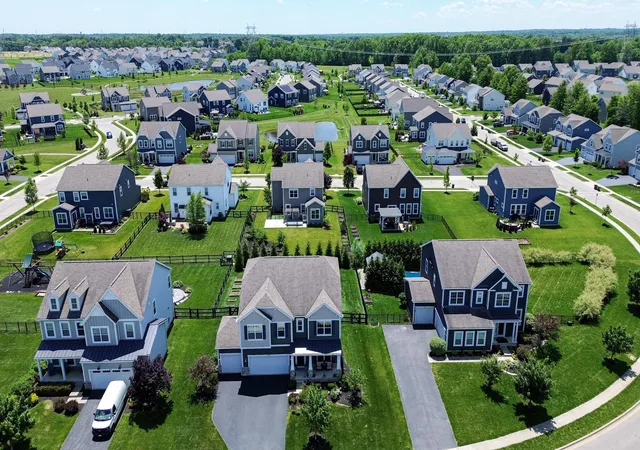 2nd image of 5589 Landgate Dr, Powell, OH 43065 | MLS# 226020777