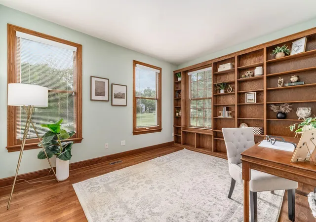 5th image of 384 Longford Dr, Granville, OH 43023 | MLS# 226028229