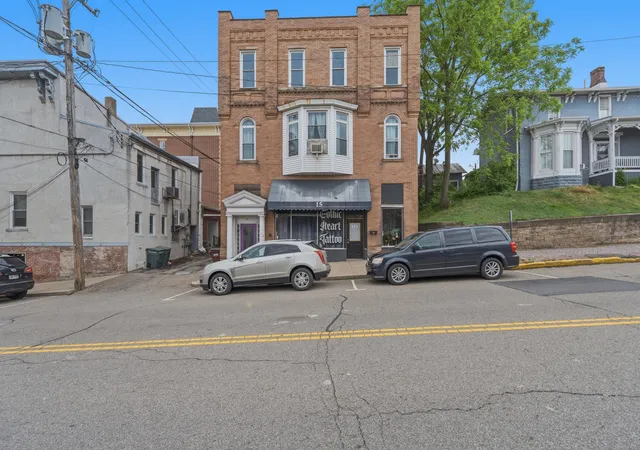 5th image of 15 E Vine St, Mount Vernon, OH 43050 | MLS# 226020815