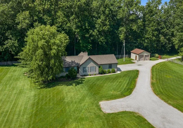 Homes for sale in Sunbury, OH | 16321 Lewis Rd, Sunbury, OH 43074 | MLS# 226023302