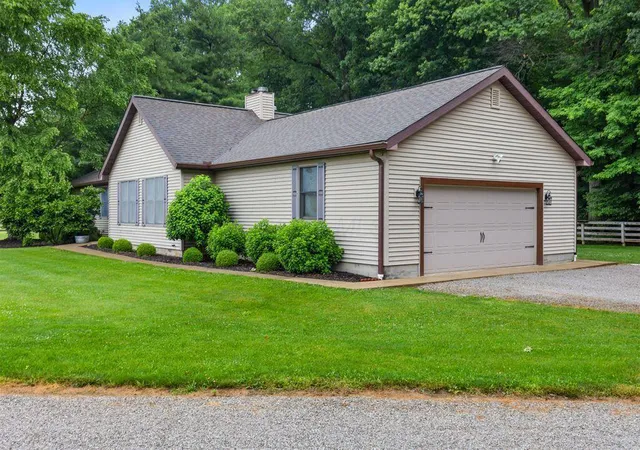Homes for sale in Sunbury, OH | 16321 Lewis Rd, Sunbury, OH 43074 | MLS# 226023302