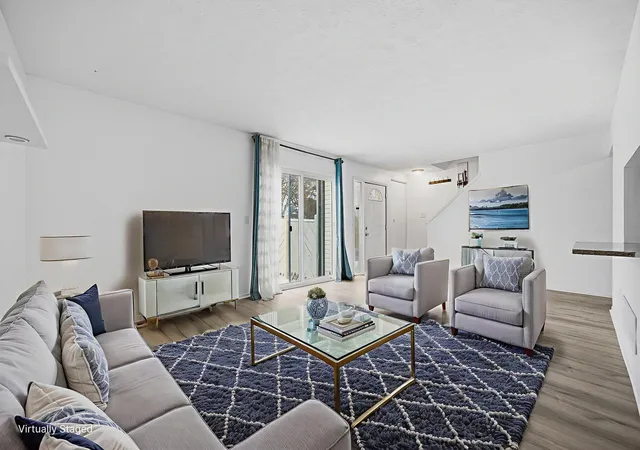 1st image of 5258 Captains Ct, Columbus, OH 43220 | MLS# 226020831
