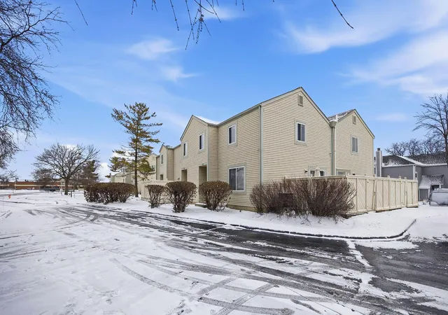 50th image of 5258 Captains Ct, Columbus, OH 43220 | MLS# 226020831