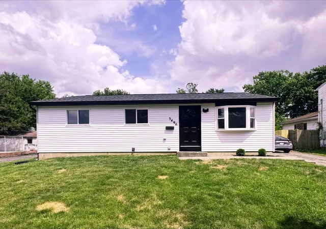 Homes for sale in Columbus, OH | 3496 Cadell Rd, Columbus, OH 43232 | MLS# 226021191