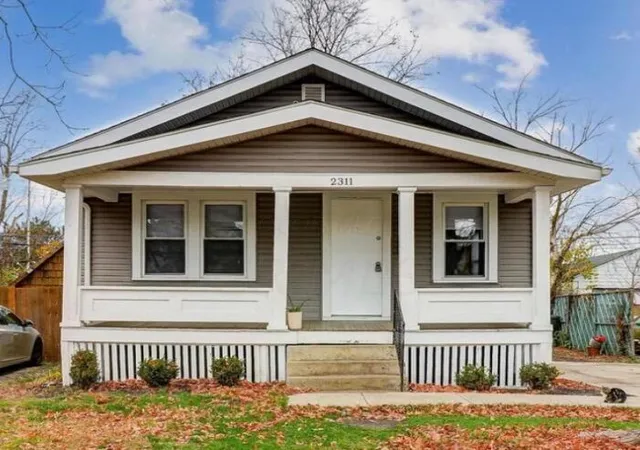 Photo 1 of Single family home for sale at 2311 Pontiac St, Columbus, OH 43211 | MLS# 226020906 | Listing updated on 2026-09-13