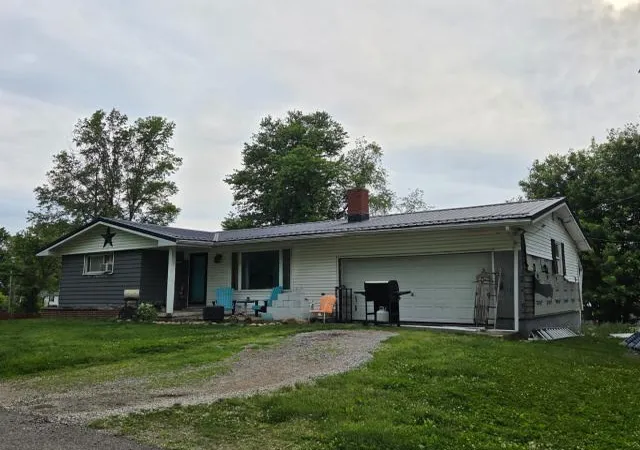 Homes for sale in Thornville, OH | 13089 Grove Rd Ne, Thornville, OH 43076 | MLS# 226020913