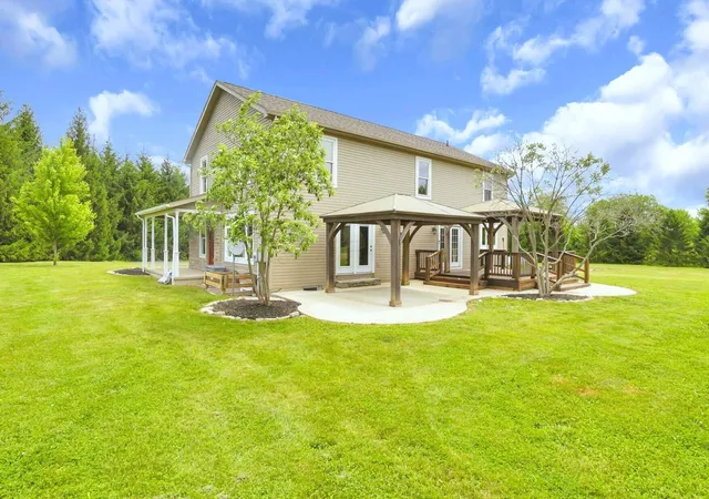 2nd image of 1877 Hardin Ln, Powell, OH 43065 | MLS# 226026958