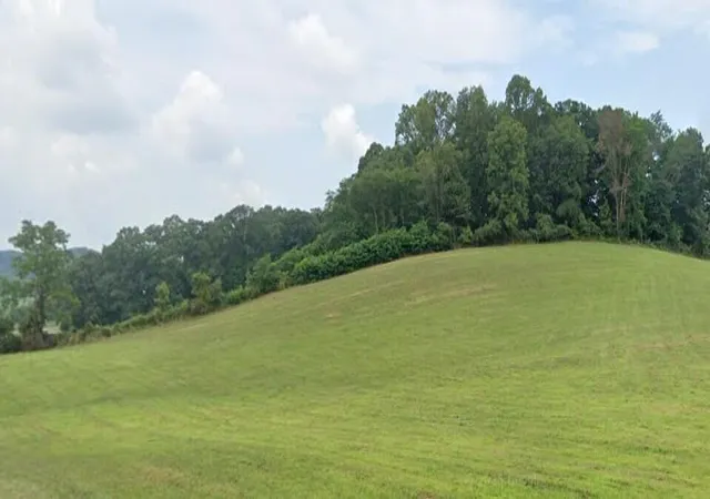 1st image of 3665 Country Club Rd Sw, Lancaster, OH 43130 | MLS# 226021632