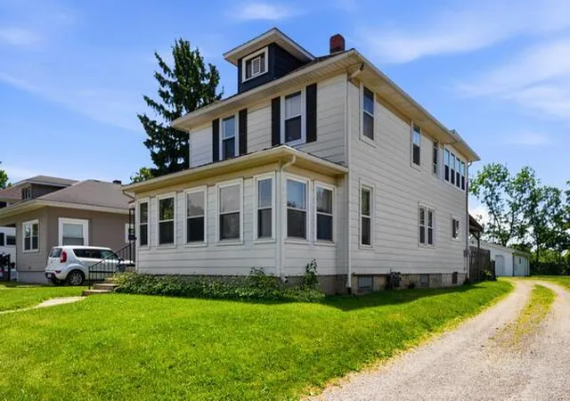 Homes for sale in Bellefontaine, OH | 204 Washington Ave, Bellefontaine, OH 43311 | MLS# 226020943