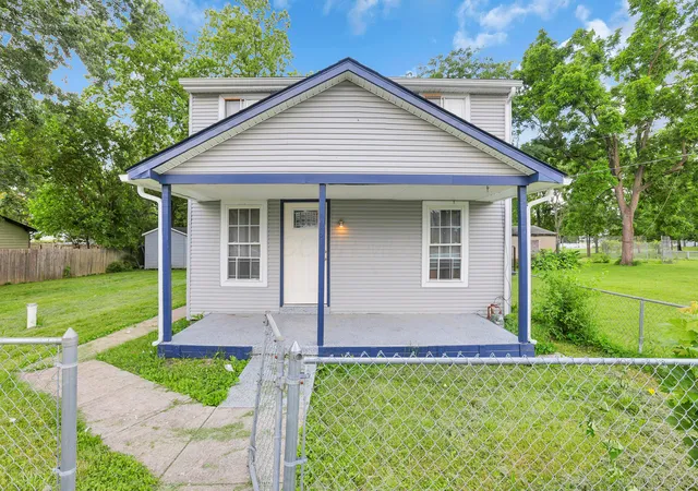 Photo 3 of Sale Pending at 1971 Reese Ave, Columbus, OH 43207 | MLS# 226023308 | Listing updated on 2026-09-15