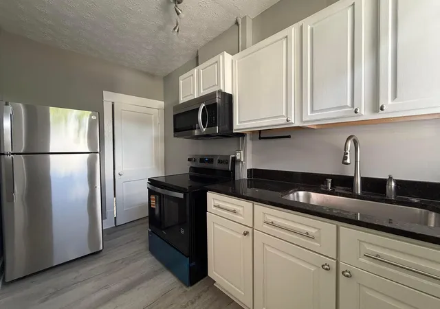Photo 4 of House for sale at 1064-1066 E Rich St, Columbus, OH 43205 | MLS# 226020953 | Listing updated on 2026-07-29