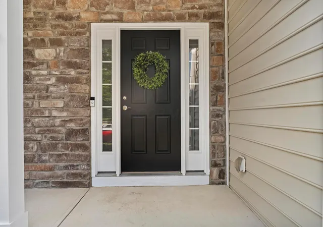 3rd image of 1977 Twin Flower Cir, Grove City, OH 43123 | MLS# 226026271