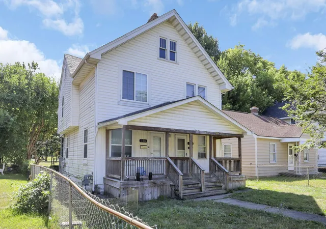 Multi family home for sale at 158-160 Belvidere Ave, Columbus, OH 43223 | MLS# 226037309