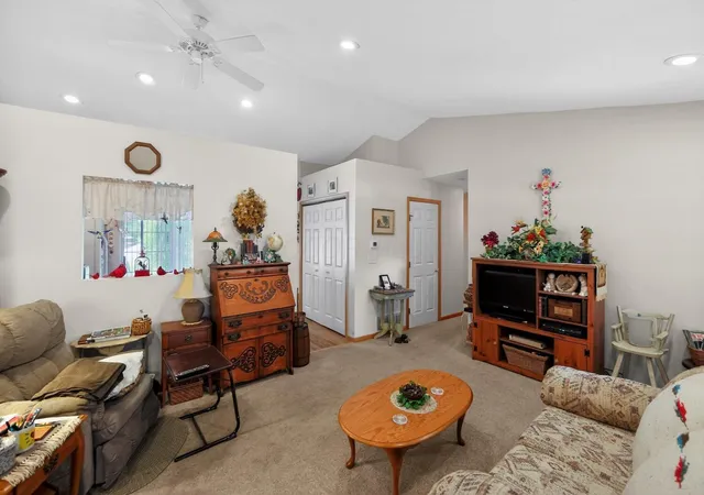 Homes for sale in Howard, OH | 3658 Apple Valley Dr, Howard, OH 43028 | MLS# 226021015