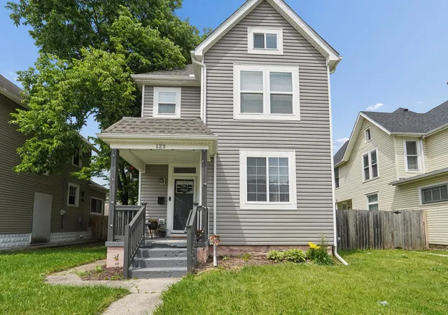 1st image of 123 N Eureka Ave, Columbus, OH 43204 | MLS# 226021410
