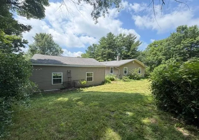 Homes for sale in Newark, OH | 12208 Fairview Rd, Newark, OH 43055 | MLS# 226021225