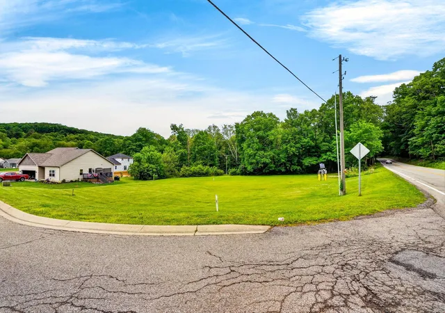 Homes for sale in Logan, OH | 0 Hemlock Pkwy #LOT 1, Logan, OH 43138 | MLS# 226021087