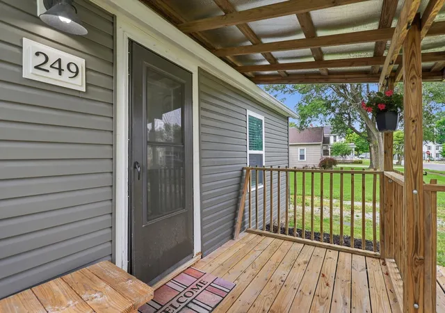5th image of 249 W Mound St, South Charleston, OH 45368 | MLS# 226021102