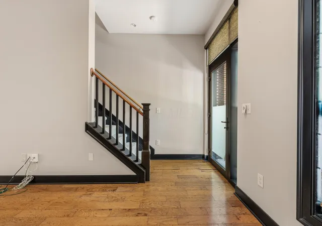 5th image of 53 N 5th St, Columbus, OH 43215