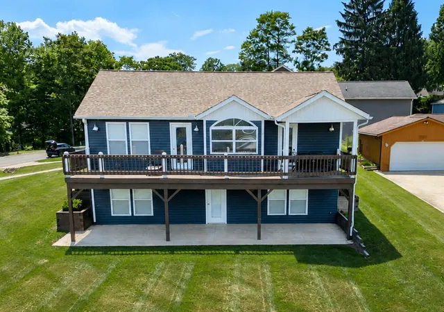 Homes for sale in Howard, OH | 380 Lakeview Heights Dr, Howard, OH 43028 | MLS# 226021492