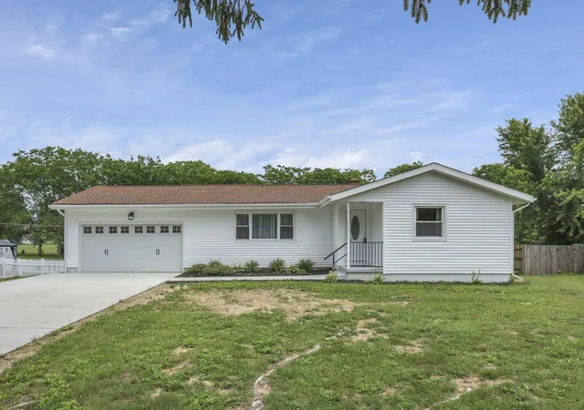 Photo 1 of Single family home for sale at 125 Ashcraft Dr, Granville, OH 43023 | MLS# 226021307 | Listing updated on 2026-07-29