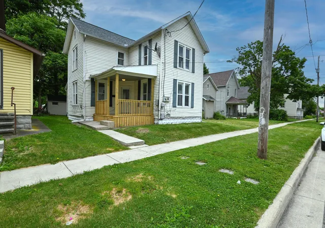 2nd image of 417 Park St, Marion, OH 43302 | MLS# 226021443