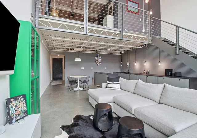 1st image of 367 Auden Ave #210, Columbus, OH 43215 | MLS# 226021473
