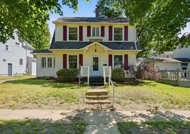 Homes for sale in Bellefontaine, OH | 125 W Lincoln Ave, Bellefontaine, OH 43311 | MLS# 226021823