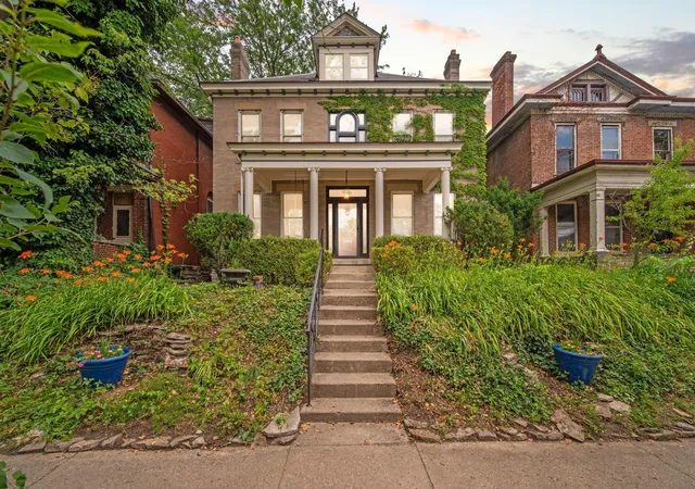 Photo 2 of Single family home for sale at 1220 Neil Ave, Columbus, OH 43201 | MLS# 226021318 | Listing updated on 2026-09-01