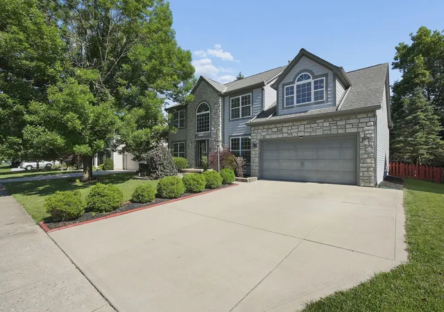 2nd image of 6657 Springview Dr, Westerville, OH 43082 | MLS# 226022436