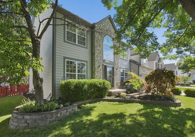 3rd image of 6657 Springview Dr, Westerville, OH 43082 | MLS# 226022436