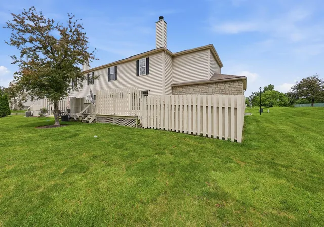 Homes for sale in Columbus, OH | 5434 Coral Berry Drive, Columbus, OH 43235 | Houzeo