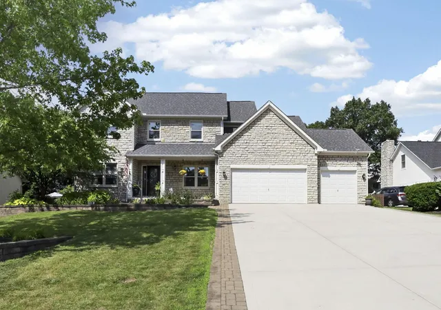 Homes for sale in Westerville, OH | 5887 Highland Hills Dr, Westerville, OH 43082 | MLS# 226021412