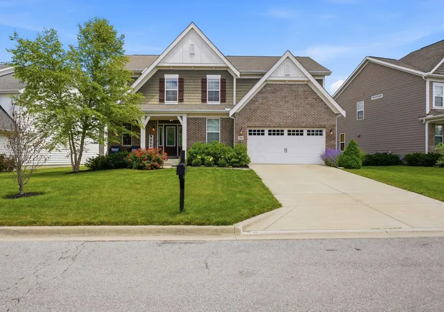 1st image of 3446 Woodland Dr, Hilliard, OH 43026 | MLS# 226021405