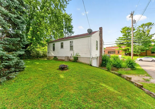 Homes for sale in Bellefontaine, OH | 319 Colton Ave, Bellefontaine, OH 43311 | MLS# 226021447