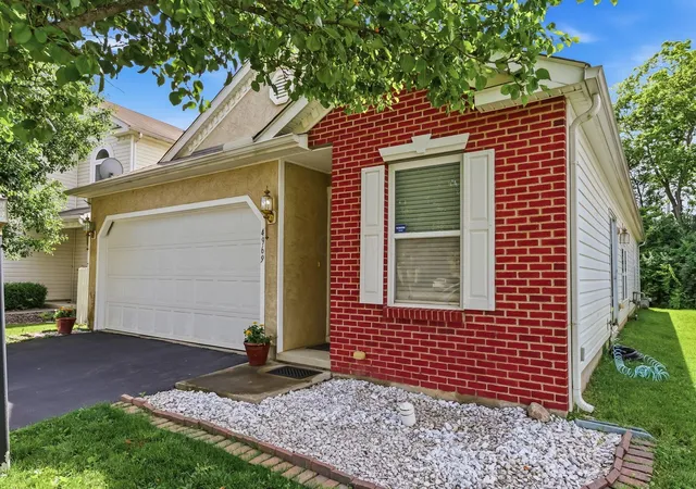 Homes for sale in Lockbourne, OH | 4969 Fosterson Dr, Lockbourne, OH 43137 | MLS# 226021551