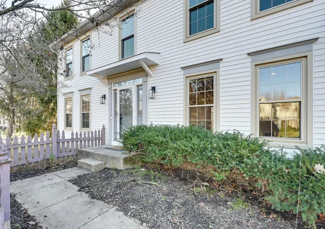 4th image of 811 Mountainview Dr, Westerville, OH 43081 | MLS# 226021462