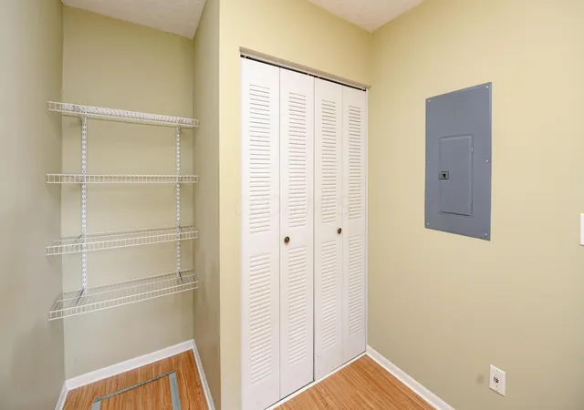2nd image of 4705 Hobson Dr, Columbus, OH 43228