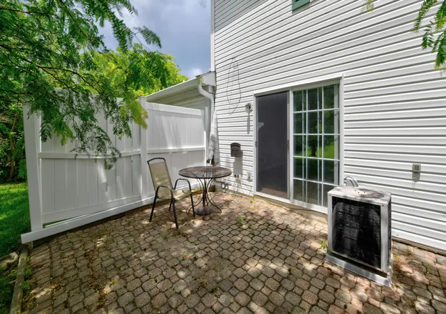 3rd image of 4705 Hobson Dr #3D, Columbus, OH 43228 | MLS# 226021508