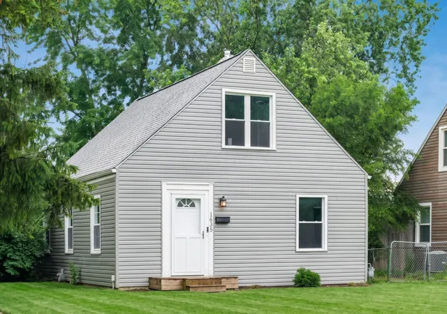 Photo 1 of Single family home for sale at 1635 S Champion Ave, Columbus, OH 43207 | MLS# 226021573 | Listing updated on 2026-09-16