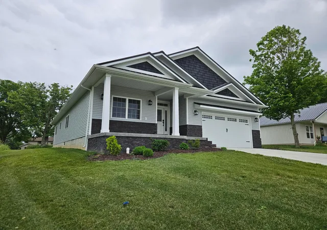 4th image of 15066 Monroe Mills Rd, Mount Vernon, OH 43050 | MLS# 226021550