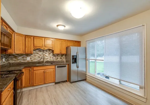 Photo 3 of Sale Pending at 3434 Bufford Ct, Columbus, OH 43231 | MLS# 226021877 | Listing updated on 2026-06-24