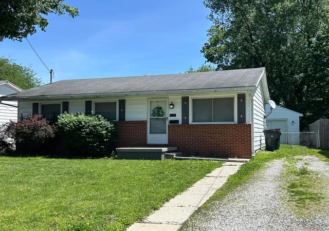 1st image of 466 Clinton St, Marion, OH 43302 | MLS# 226021565