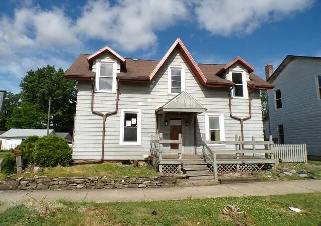 Homes for sale in Crestline, OH | 116 N Columbus St, Crestline, OH 44827 | MLS# 226021610