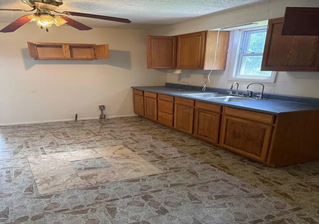 Photo 3 of Single family home for sale at 511 Vernon Ave, Delaware, OH 43015 | MLS# 226022454 | Listing updated on 2026-07-28