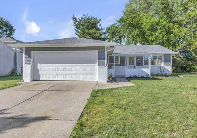 Photo 2 of Single family home for sale at 5194 Hacket Dr, Columbus, OH 43232 | MLS# 226021720 | Listing updated on 2026-07-28