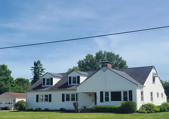 Homes for sale in Newark, OH | 391 Moull St, Newark, OH 43055 | MLS# 226021726