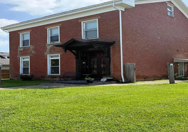 Homes for sale in Circleville, OH | 124 N Scioto St, Circleville, OH 43113 | MLS# 226021900