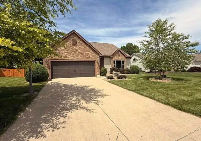 Homes for sale in Westerville, OH | 7045 Sherbrook Dr, Westerville, OH 43082 | MLS# 226021772